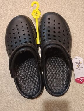 Joybees Women's Black Clogs w/Heel Strap